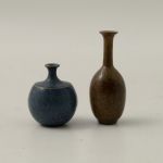 829 1117 MINIATURE VASES